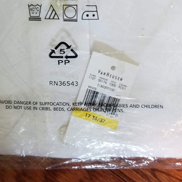 NWT LONG sleeve Van Heusen dress shirt - Picture 7 of 8